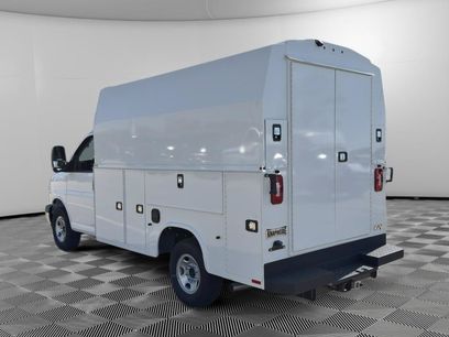 New 2025 Chevrolet Express 3500 w/ Power Convenience Package