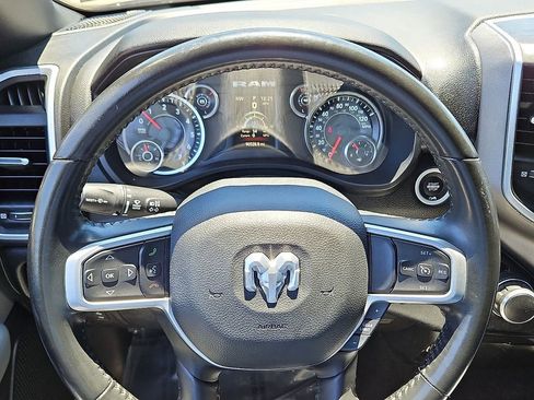 Used 2021 RAM 1500 Big Horn AWD/4WD image 18