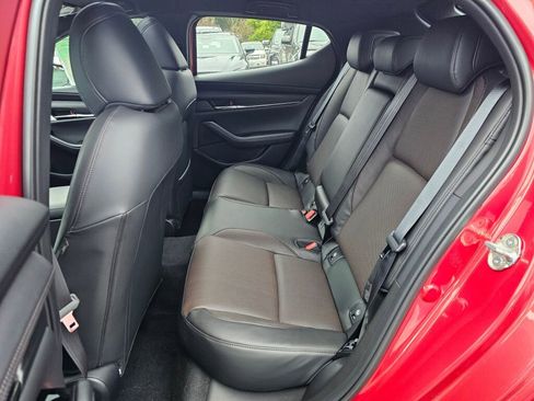 New 2026 MAZDA MAZDA3 Hatchback w/Premium Plus Pkg image 23