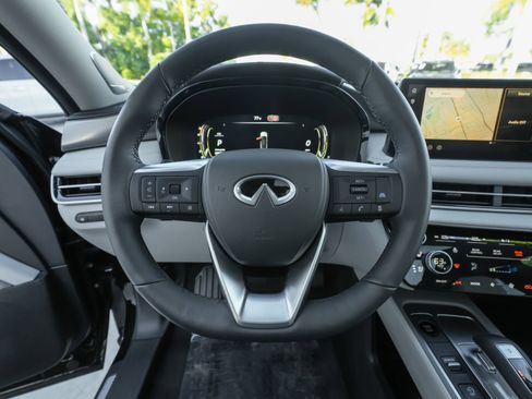 Used 2026 INFINITI QX60 Luxe w/ Cargo Package image 7