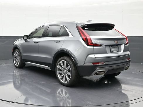Certified 2023 Cadillac XT4 Premium Luxury FWD image 3