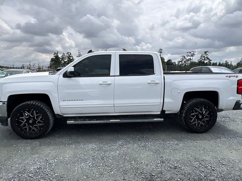 Used 2017 Chevrolet Silverado 1500 LT w/ All Star Edition AWD/4WD image 6