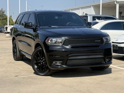 Used 2020 Dodge Durango GT w/ Blacktop Package RWD image 2