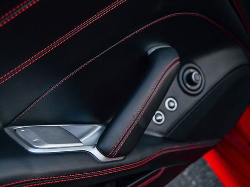 Used 2016 Ferrari California T image 24