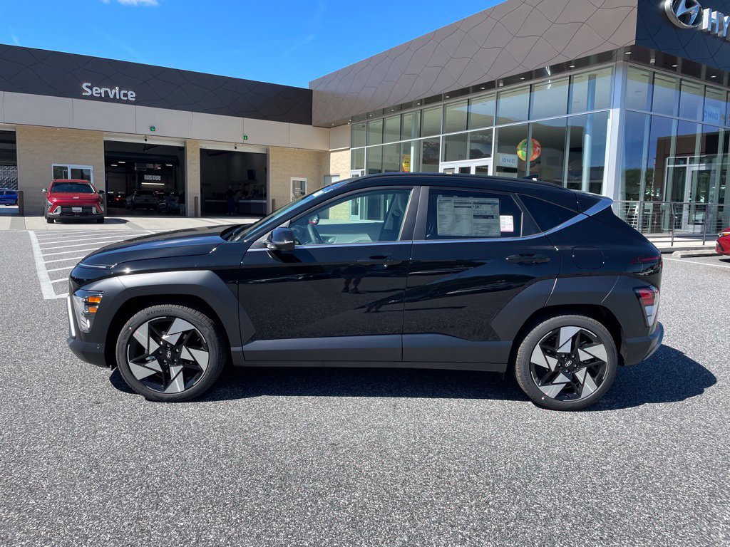 New 2027 Hyundai Kona Limited FWD image 4