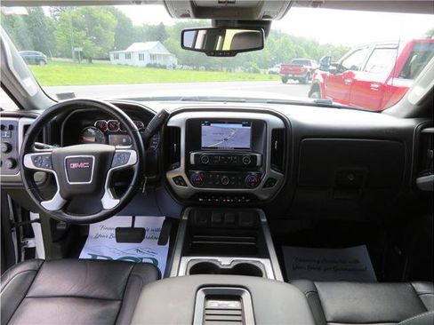 Used 2019 GMC Sierra 3500 SLT w/ Driver Alert Package AWD/4WD image 7