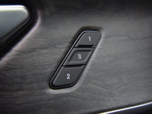 New 2025 Jeep Grand Cherokee L Limited image 40