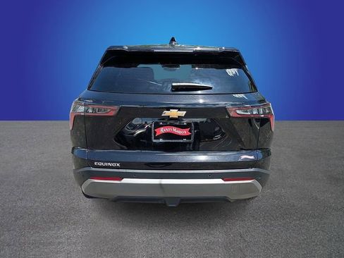 Used 2025 Chevrolet Equinox LT FWD image 4