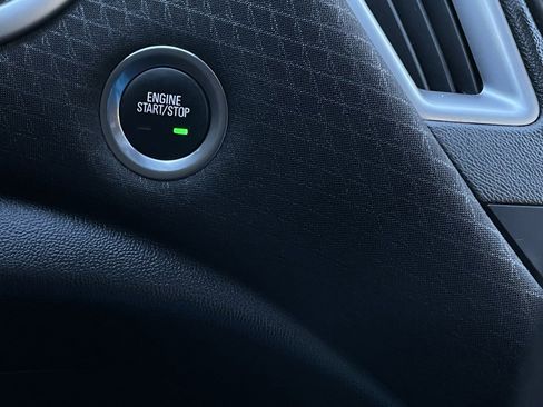 Used 2023 Chevrolet Malibu LT image 17