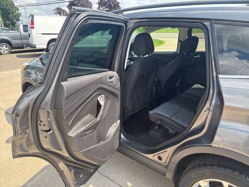 Used 2014 Ford Escape SE w/ Equipment Group 201A AWD/4WD image 10
