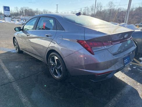 Certified 2023 Hyundai Elantra Limited image 4