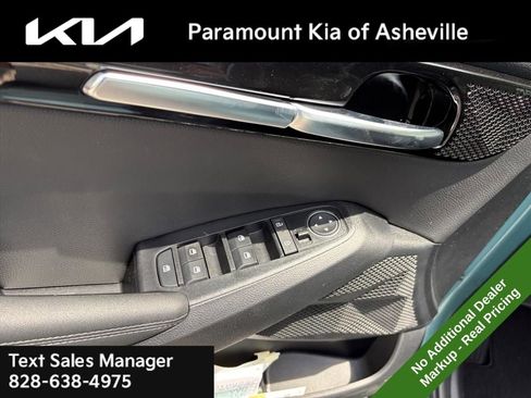 New 2026 Kia Seltos EX FWD image 25