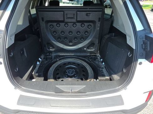 Used 2016 GMC Terrain SLE FWD image 27