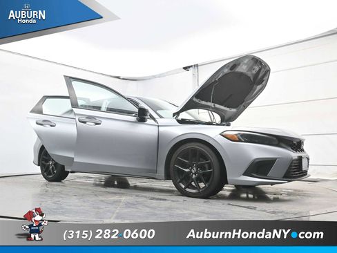 Used 2022 Honda Civic Sport image 31
