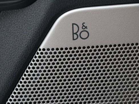 Used 2023 Ford F150 Lariat w/ Equipment Group 502A High image 35