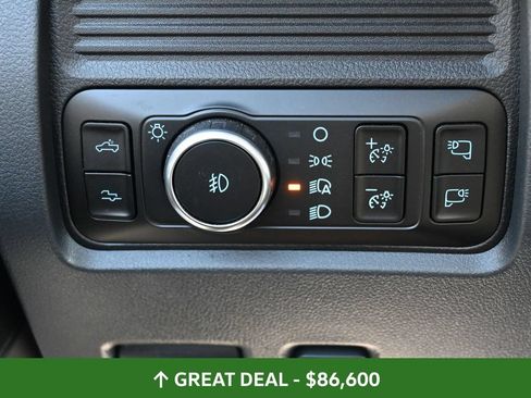 Used 2025 Ford F350 Platinum AWD/4WD image 40