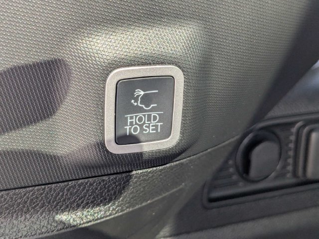 New 2026 Jeep Grand Cherokee Laredo X RWD image 14