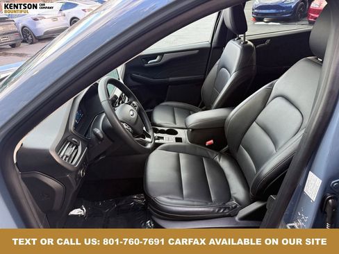 Used 2025 Ford Escape Platinum image 28