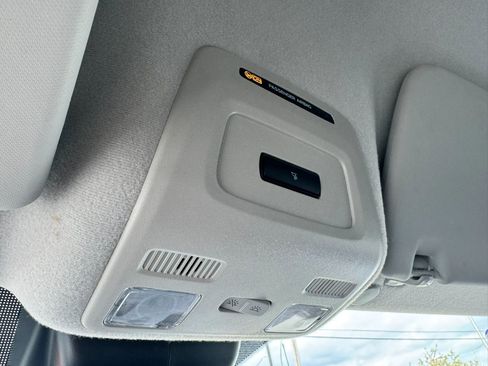 Used 2023 Ford Transit 250 148 High Roof Extended RWD image 28