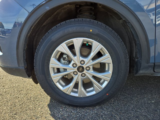 Used 2025 Ford Escape Active AWD/4WD image 7