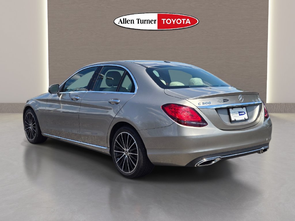 Used 2020 Mercedes-Benz C 300 Sedan image 9