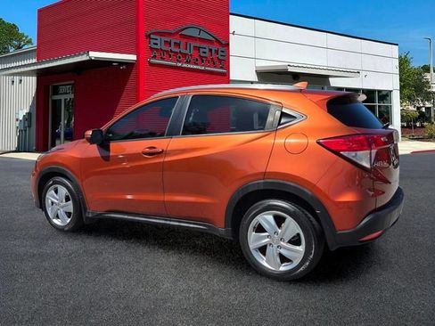 Used 2019 Honda HR-V EX image 3