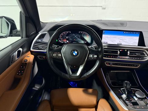 Used 2021 BMW X5 xDrive40i w/ Premium Package AWD/4WD image 25