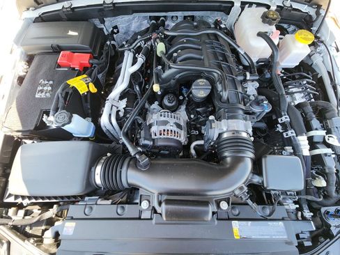 Used 2026 Jeep Gladiator Sport AWD/4WD image 22