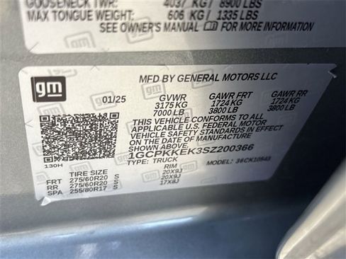 Certified 2025 Chevrolet Silverado 1500 LT image 33