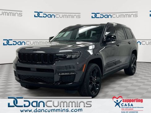 Used 2025 Jeep Grand Cherokee L Limited w/ Black Appearance Package AWD/4WD image 1