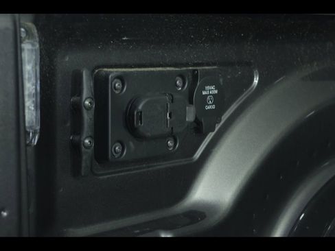 Used 2022 RAM 2500 Big Horn w/ Level C Equiment Group image 20