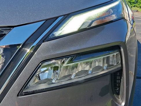 Certified 2023 Nissan Rogue SV w/ SV Premium B Package AWD/4WD image 9