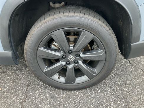 Used 2023 Honda Pilot Sport image 24