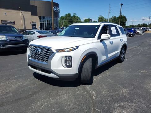 Used 2020 Hyundai Palisade SEL w/ Convenience Package FWD image 2