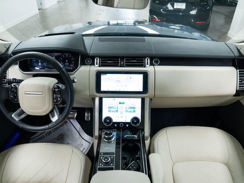 Used 2021 Land Rover Range Rover Westminster Edition image 9