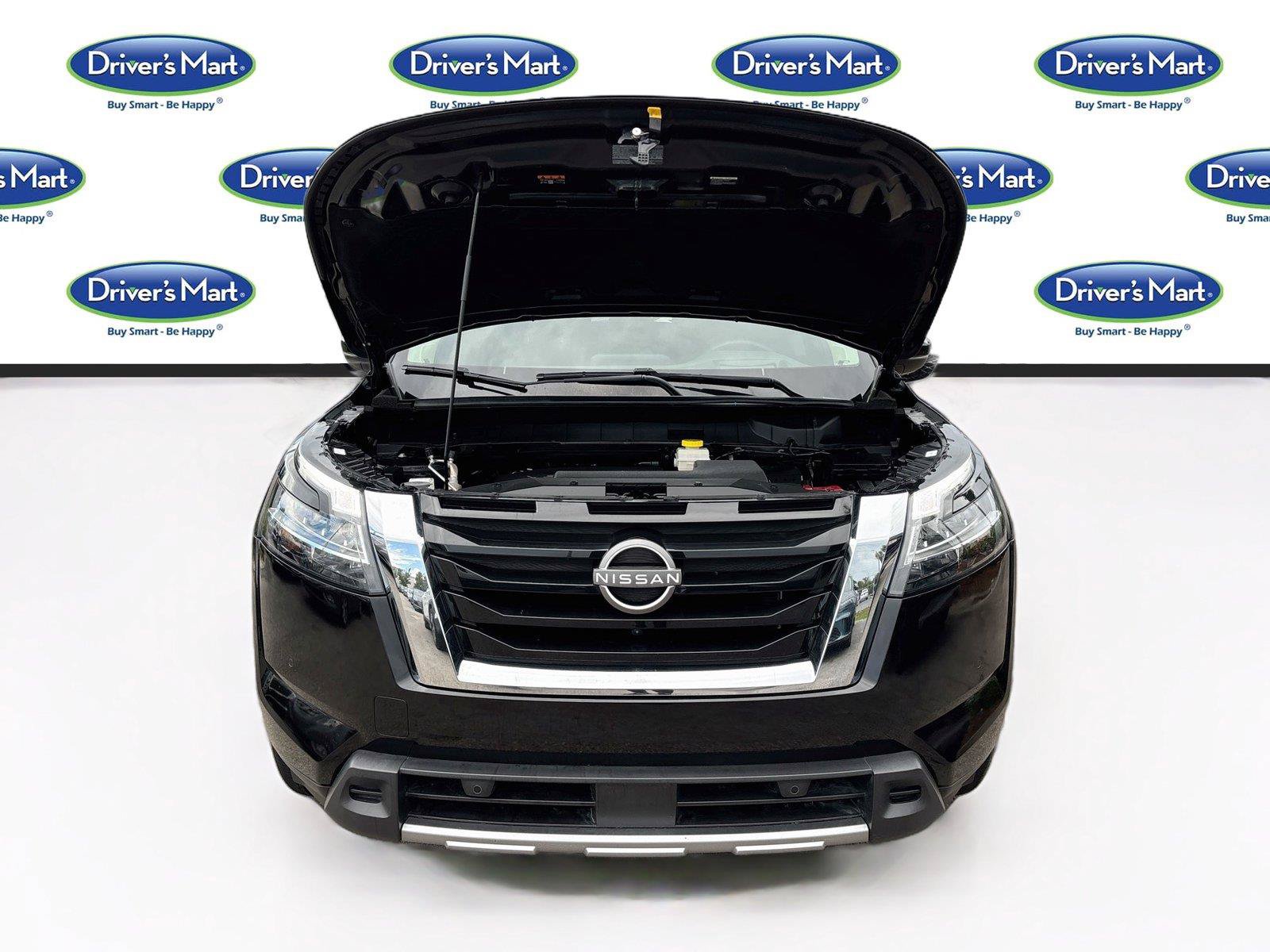 Used 2024 Nissan Pathfinder Platinum w/ Cargo Package FWD image 35