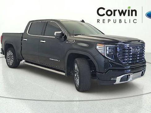 Used 2024 GMC Sierra 1500 Denali Ultimate AWD/4WD image 8