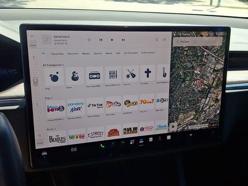 Used 2022 Tesla Model X AWD/4WD image 19