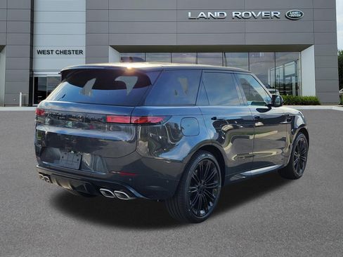 New 2026 Land Rover Range Rover Sport Dynamic SE AWD/4WD image 4