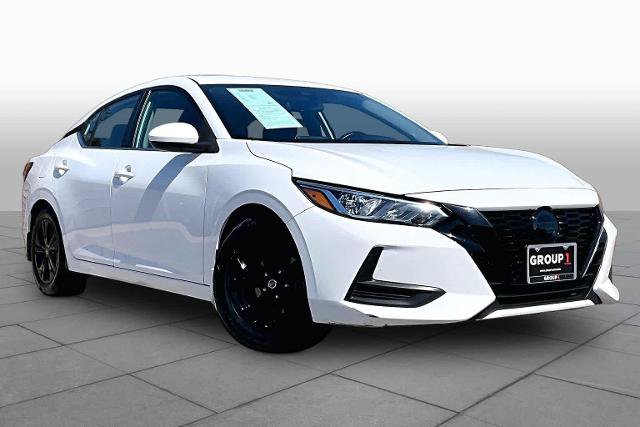 Certified 2022 Nissan Sentra SV w/ Trunk Package FWD image 3