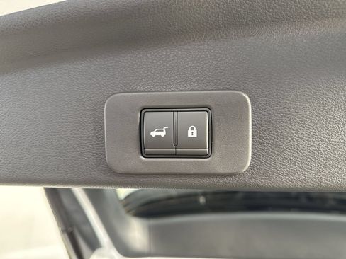Used 2025 Nissan Murano SL AWD/4WD image 35