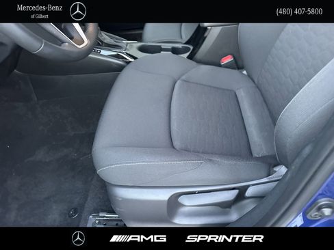 Used 2025 Toyota Corolla Hatchback image 14