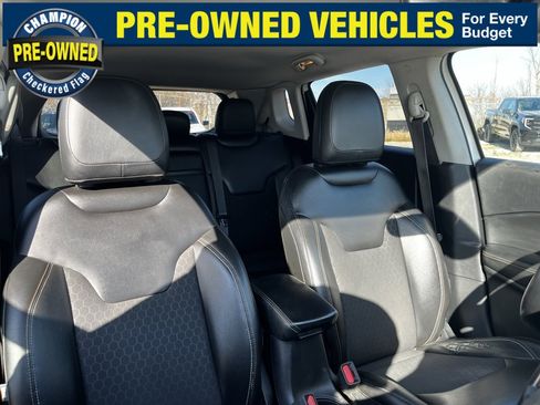 Used 2018 Jeep Compass Latitude w/ Popular Equipment Group image 33