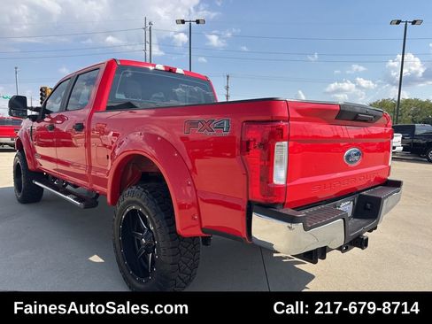Used 2019 Ford F250 XL w/ STX Appearance Package image 16