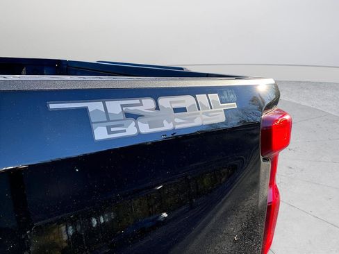 New 2026 Chevrolet Silverado 1500 Custom Trail Boss AWD/4WD image 9