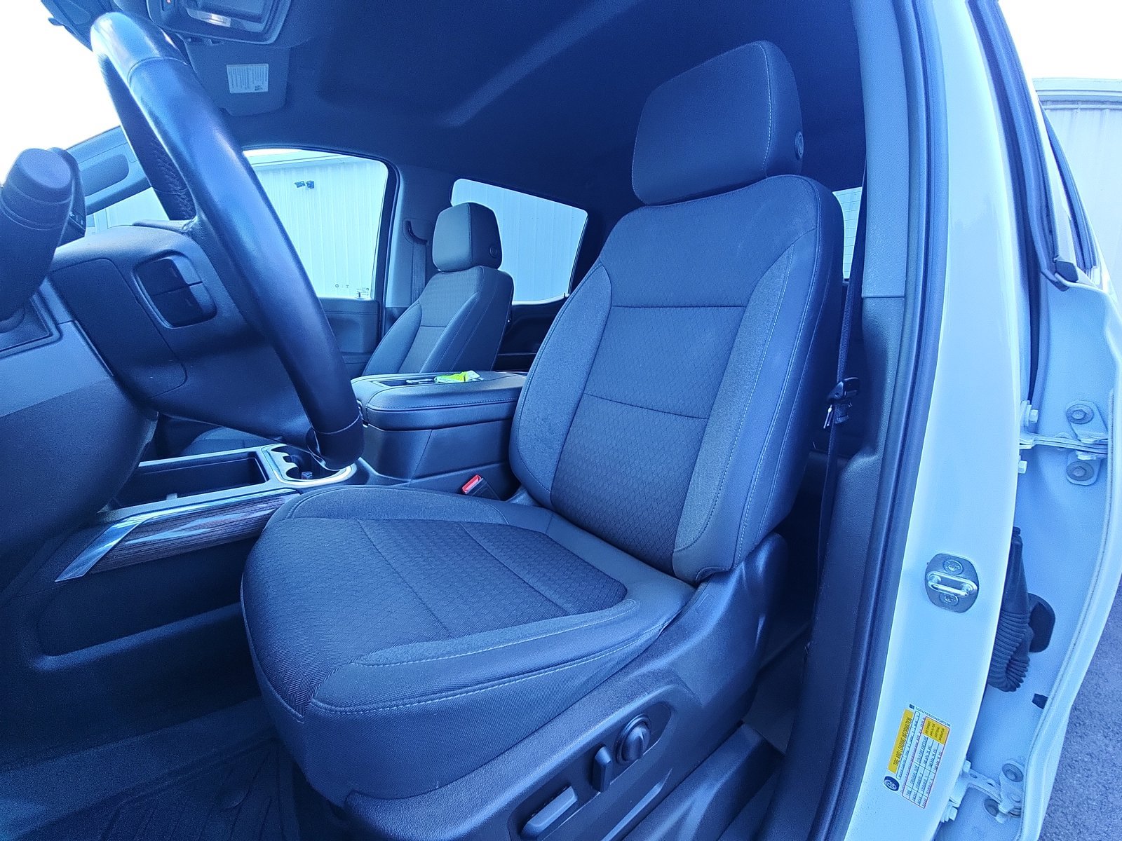 Used 2022 Chevrolet Silverado 1500 RST w/ Redline Edition AWD/4WD image 21