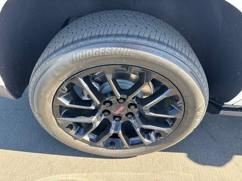 Certified 2023 GMC Yukon Denali w/ Denali Reserve Package RWD image 8