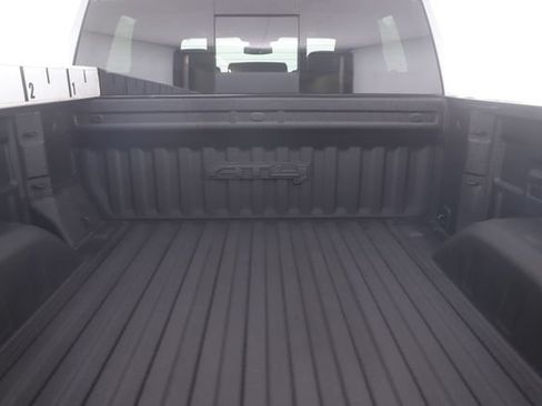Used 2023 GMC Sierra 1500 AT4 w/ AT4 Preferred Package AWD/4WD image 29