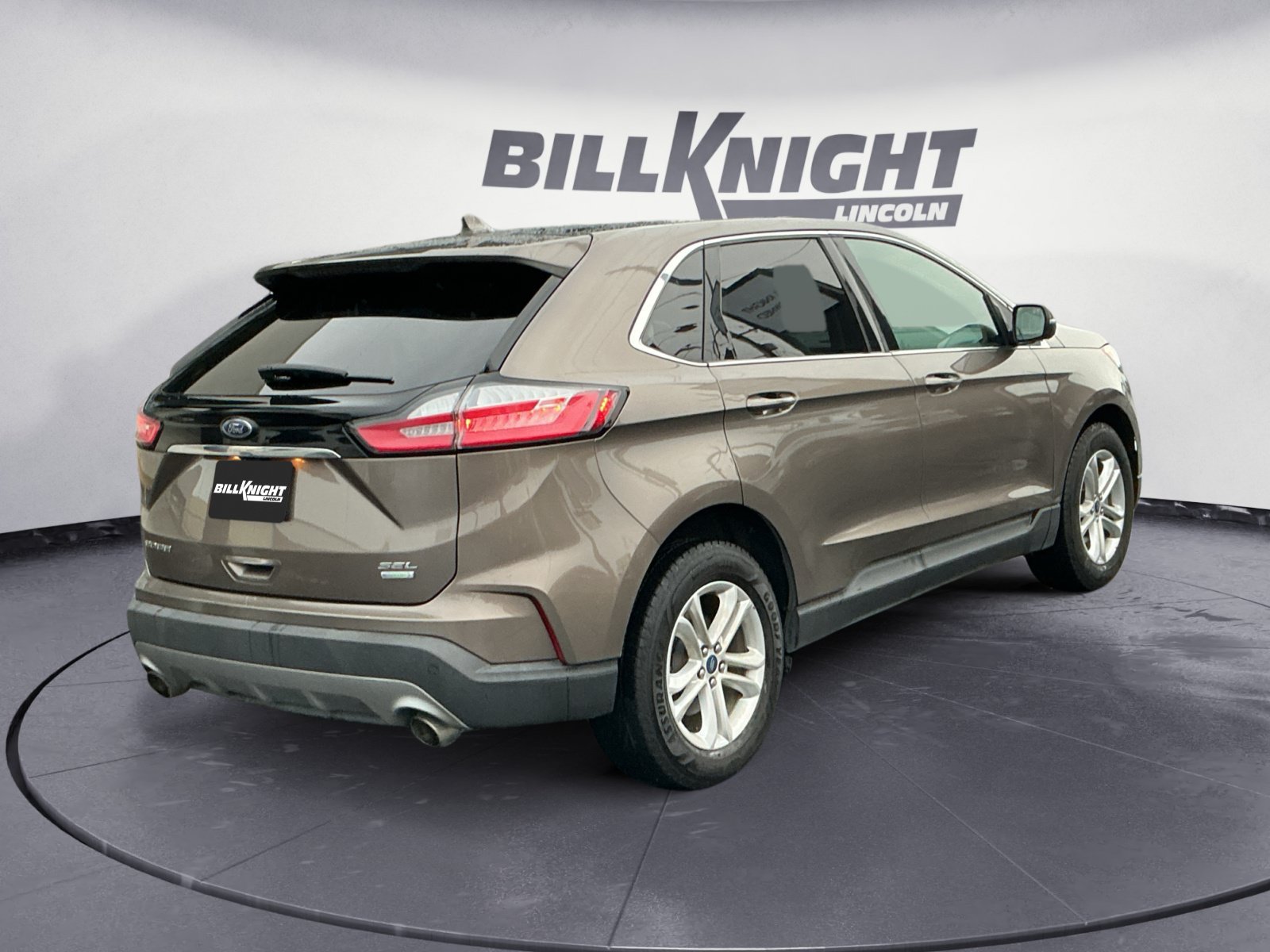 Used 2019 Ford Edge SEL w/ Equipment Group 201A FWD image 6