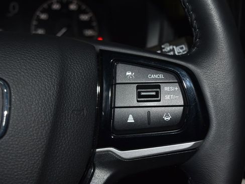 Used 2025 Honda Odyssey Touring image 10